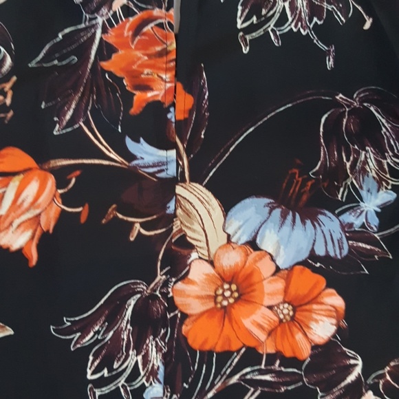 Who What Wear Sleeveless Summer Top. - Picture 5 of 5